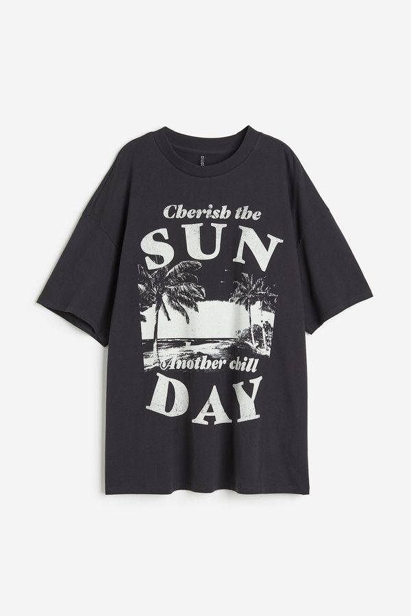 Camiseta oversize con motivo estampado