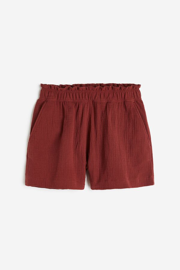 Pantalón corto de algodón con efecto arrugado