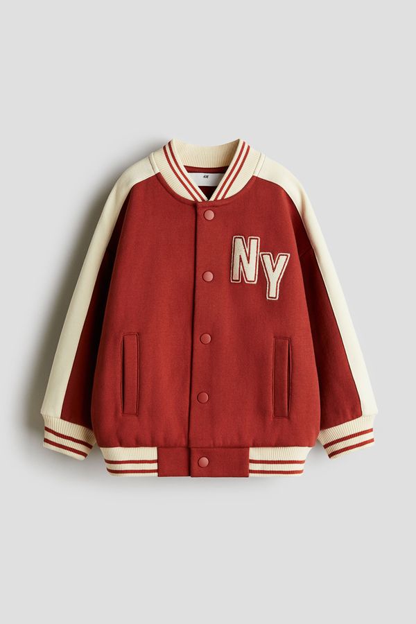 Chaqueta de béisbol en sudadera