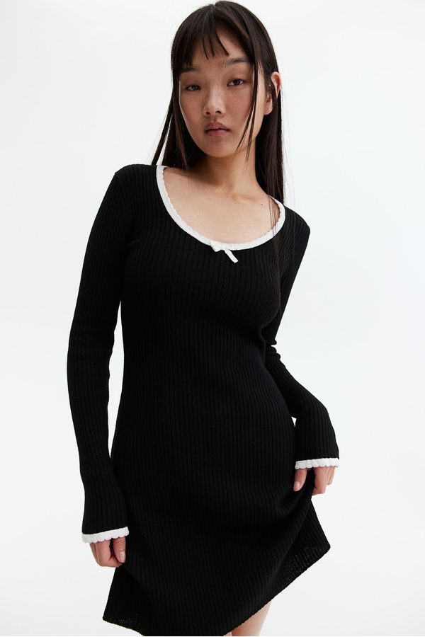 Vestido ajustado en punto de canalé
