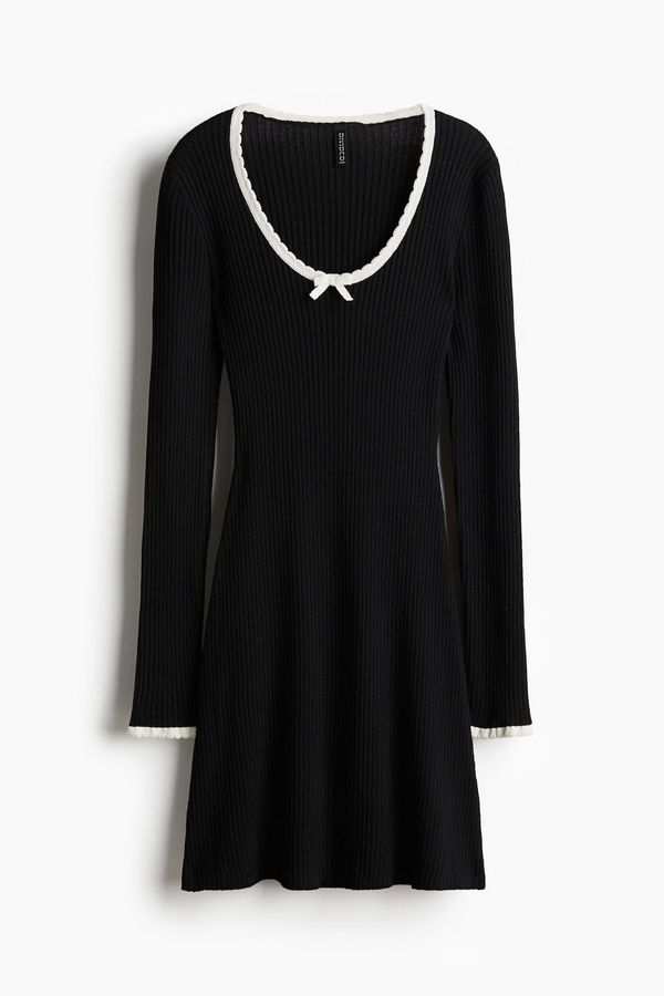 Vestido ajustado en punto de canalé