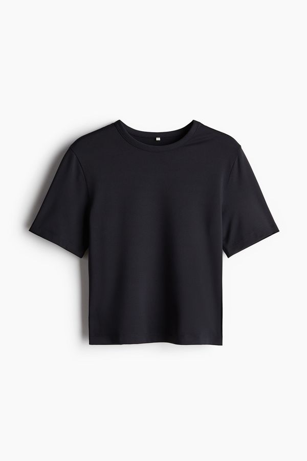 Camiseta de deporte cropped con DryMove™
