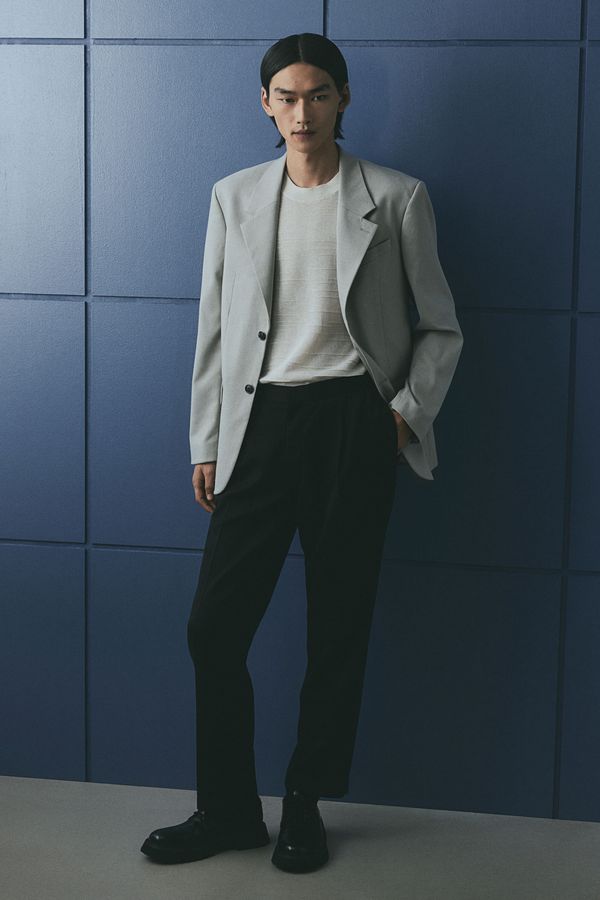 Pantalón con raya Regular Fit