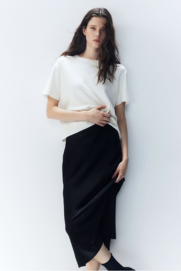 Falda midi