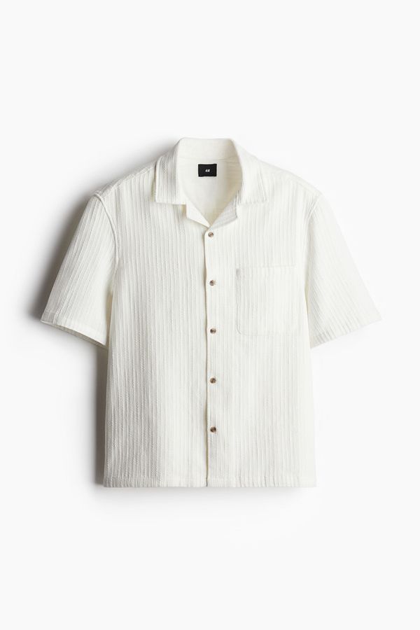 Regular Fit Textured resort shirt