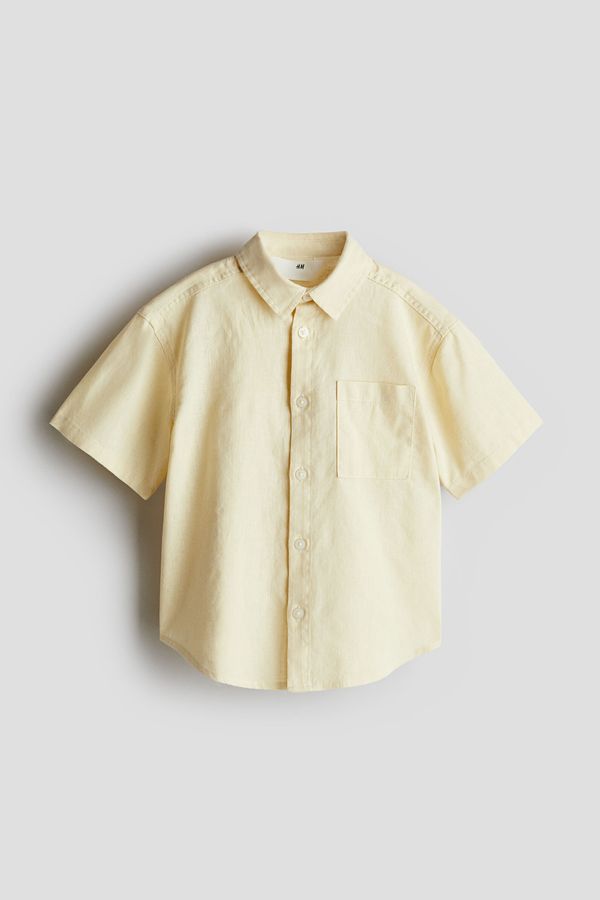 Camisa de manga corta en mezcla de lino