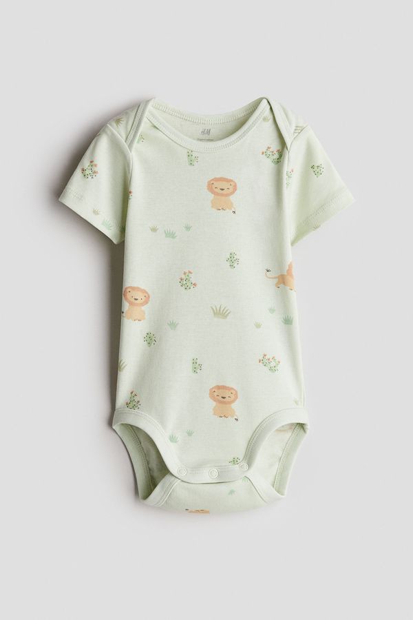 Body estampado con cuello americano