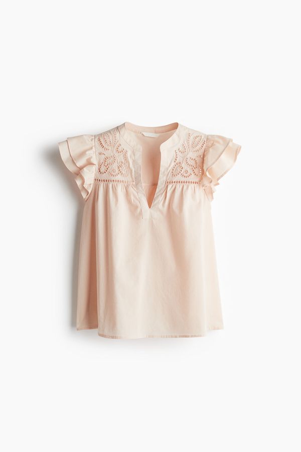 Blusa con bordado inglés