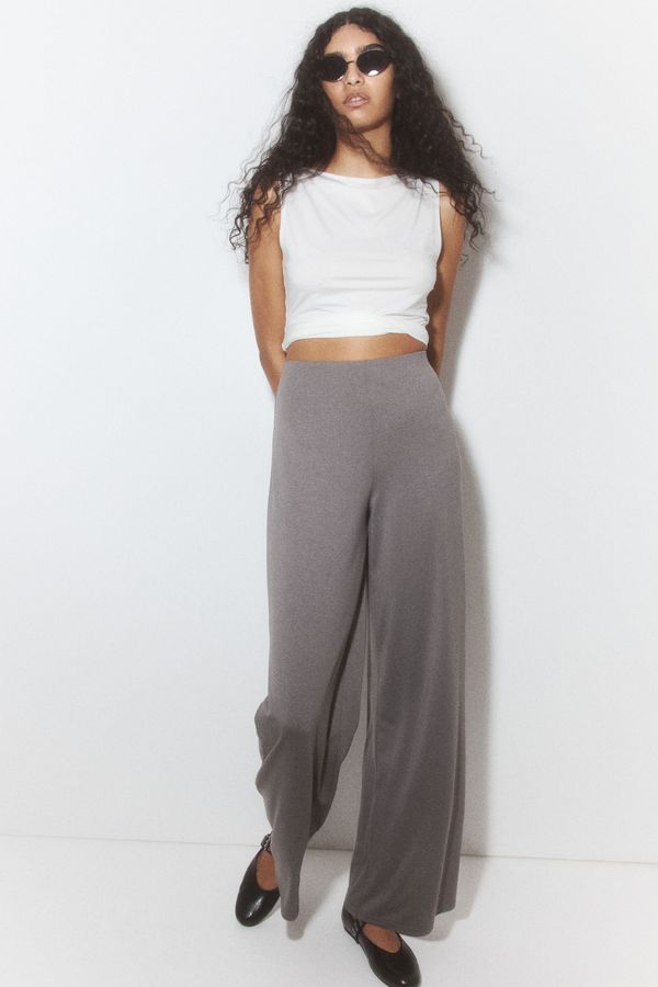 Pantalón amplio de punto