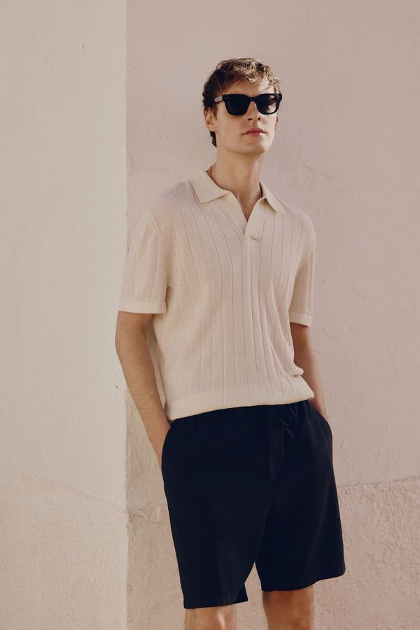 Pantalón corto en mezcla de lino Regular Fit