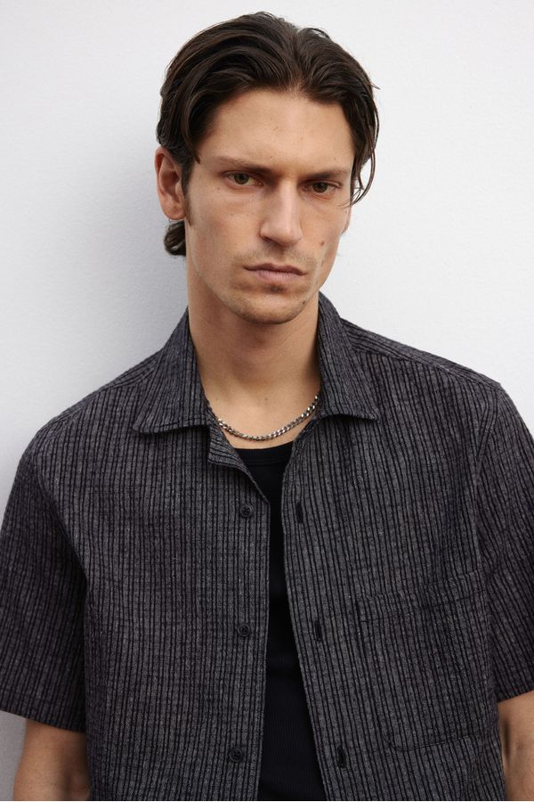 Regular Fit Linen-blend resort shirt