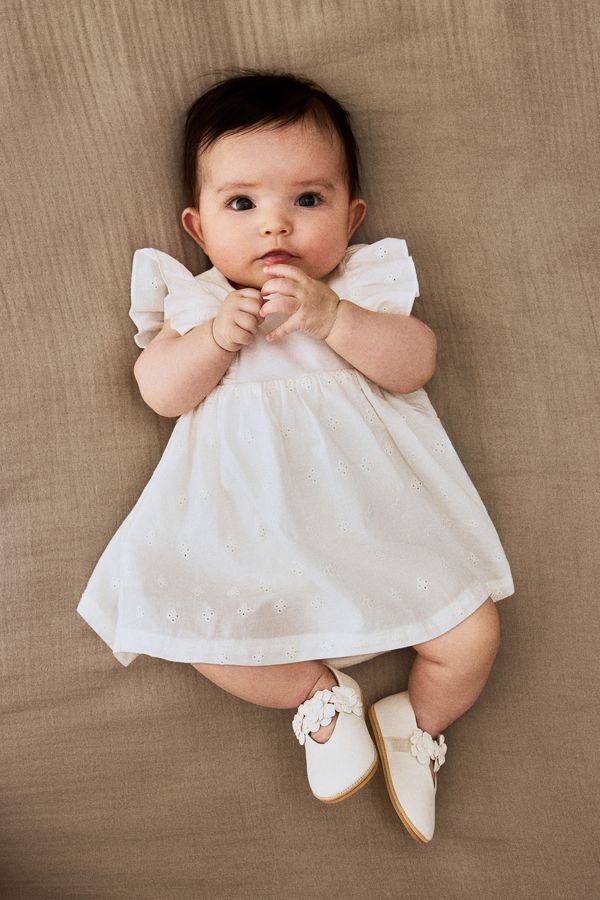 Vestido de volantes con body