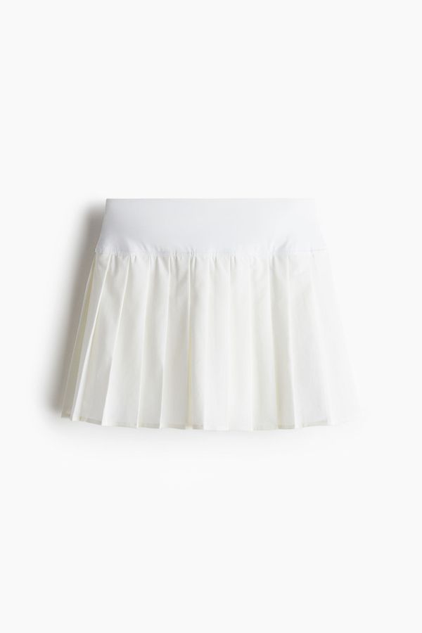 Pleated tennis skirt with DryMove™