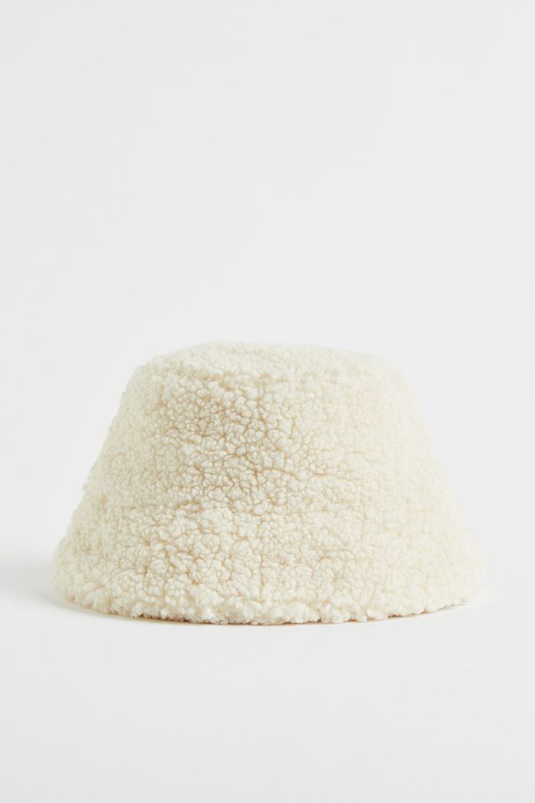 Sombrero bucket