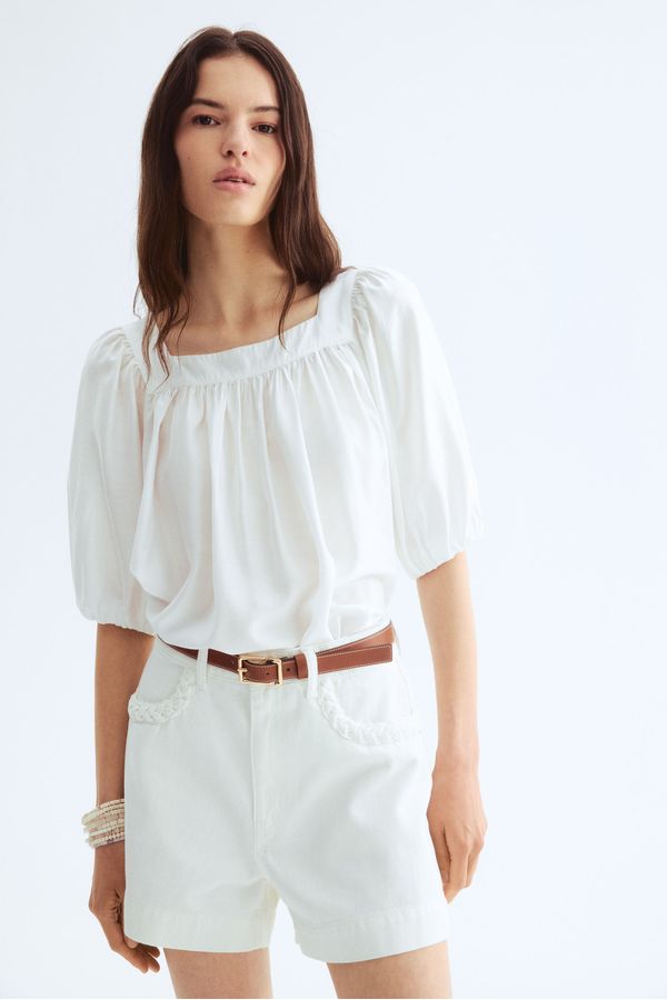 Blusa con mangas globo