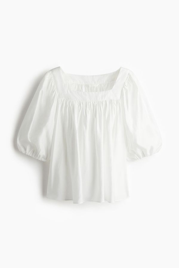 Blusa con mangas globo