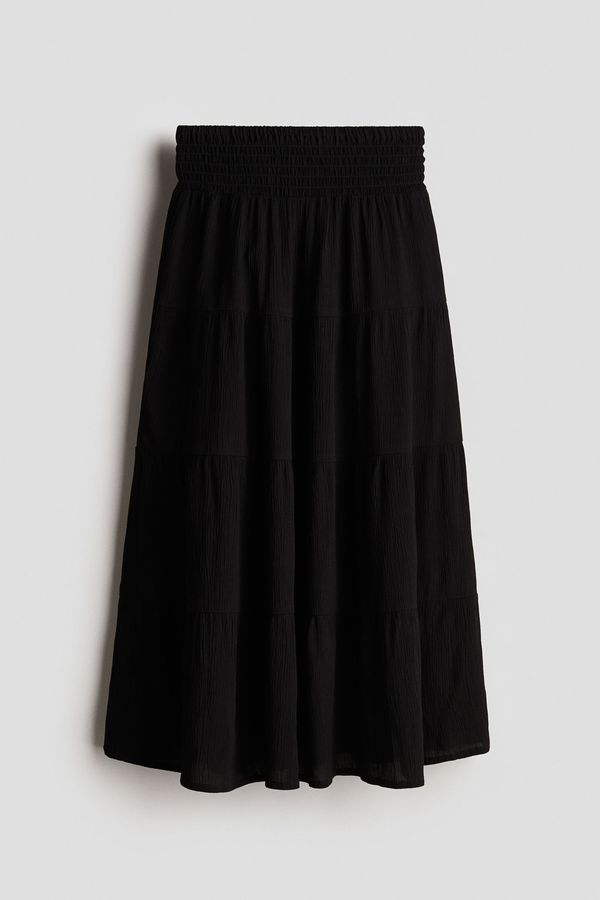 Smocked tiered skirt