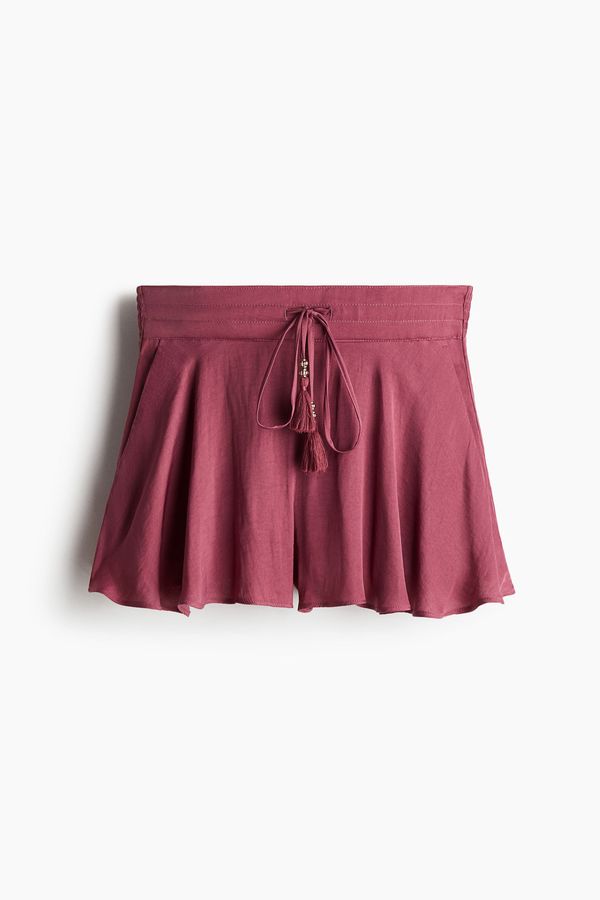 Pantalón corto vaporoso con cordón de ajuste