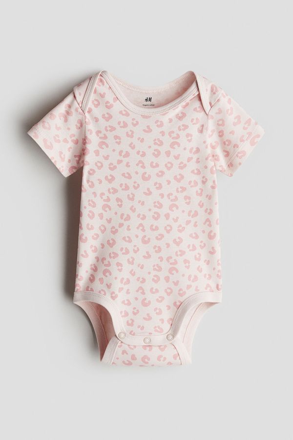 Body estampado con cuello americano