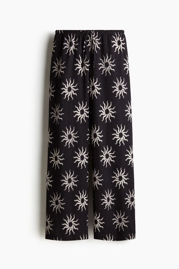 Pantalón con cordón de ajuste