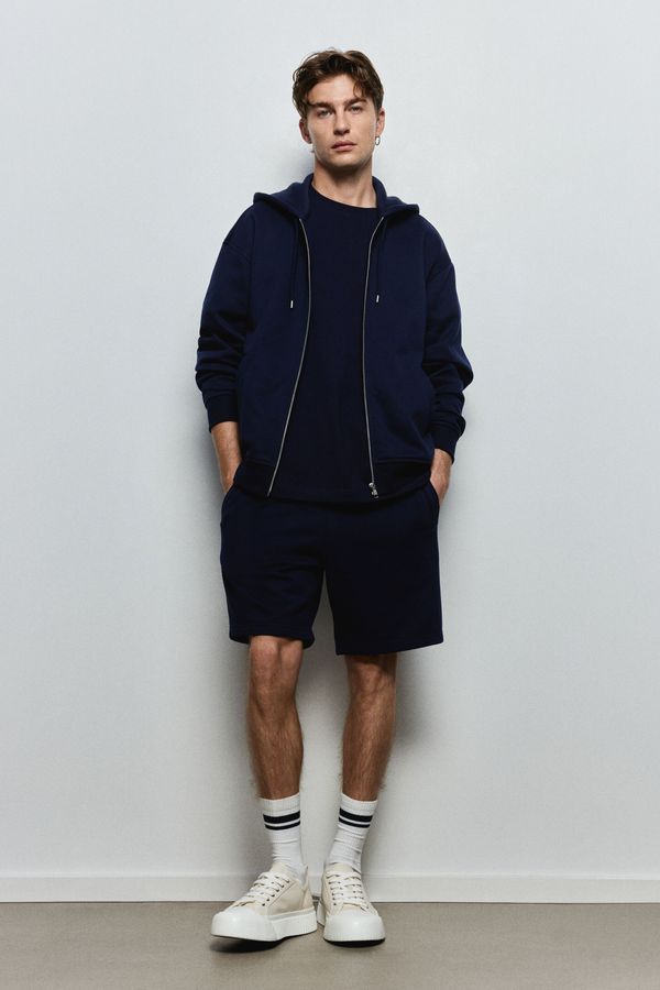 Pantalón corto en sudadera Regular Fit