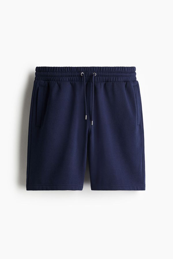 Pantalón corto en sudadera Regular Fit