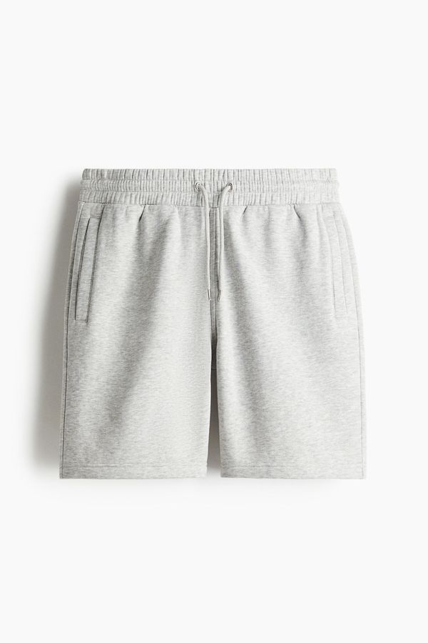 Pantalón corto en sudadera Regular Fit