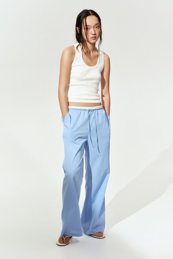 Pantalón de popelina con cintura ajustable doble
