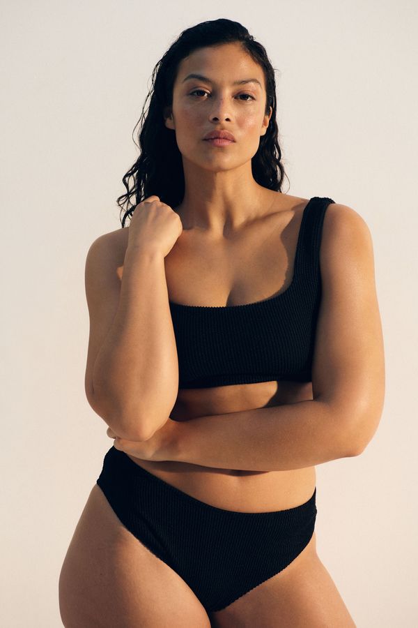 Top de bikini con relleno