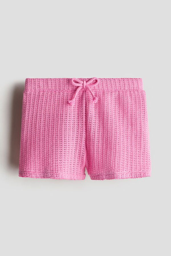 Pantalón corto en punto texturizado