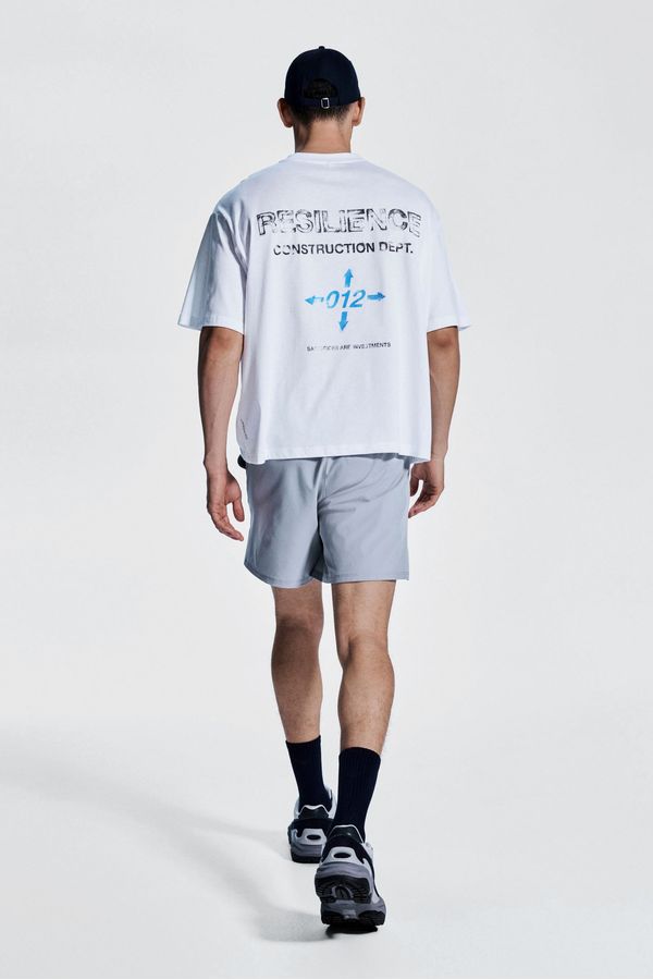 Camiseta de deporte boxy con DryMove™