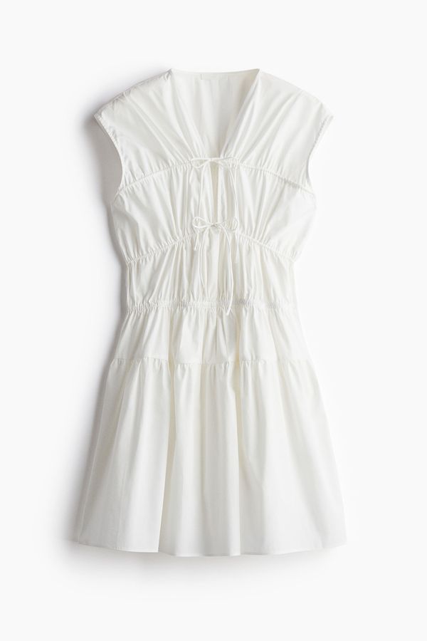 Vestido de popelina con cordones de ajuste