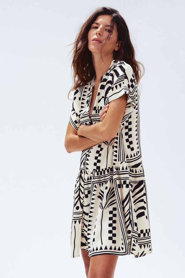 Vestido túnica efecto arrugado