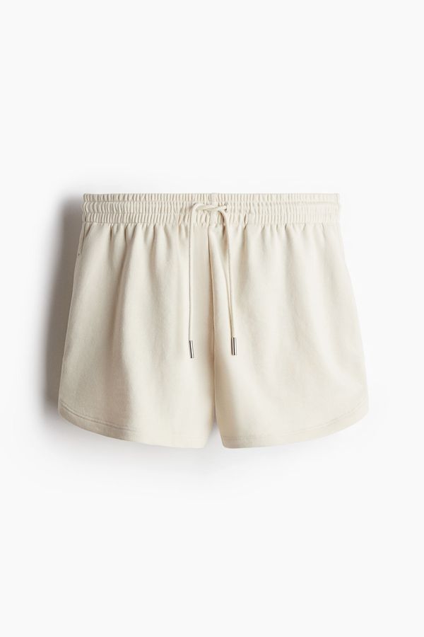 Pantalón corto en sudadera
