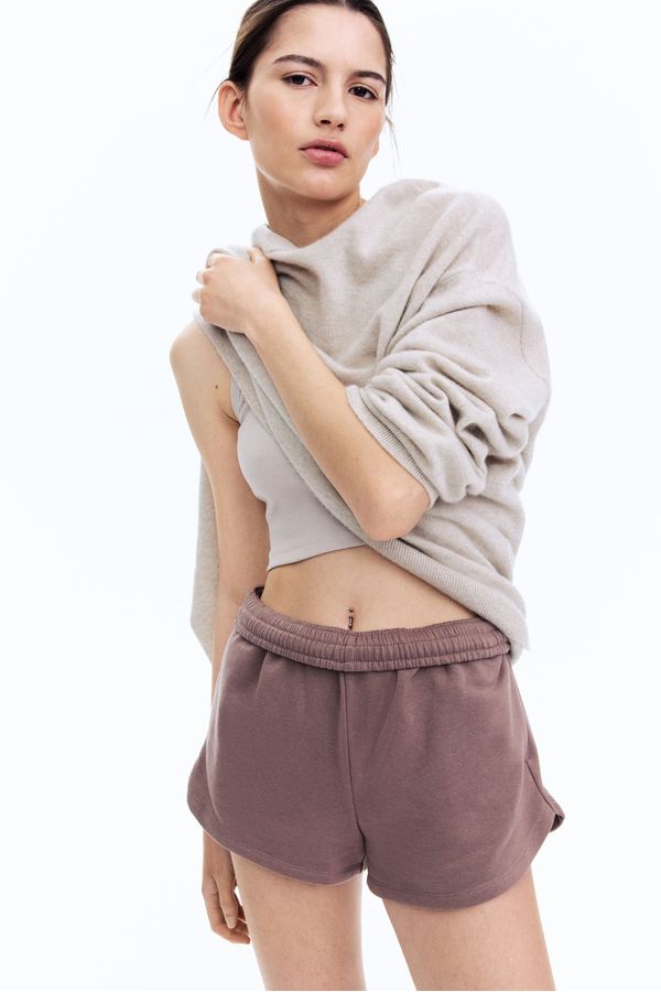 Pantalón corto en sudadera