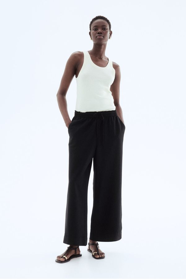 Pantalón cropped en mezcla de lino