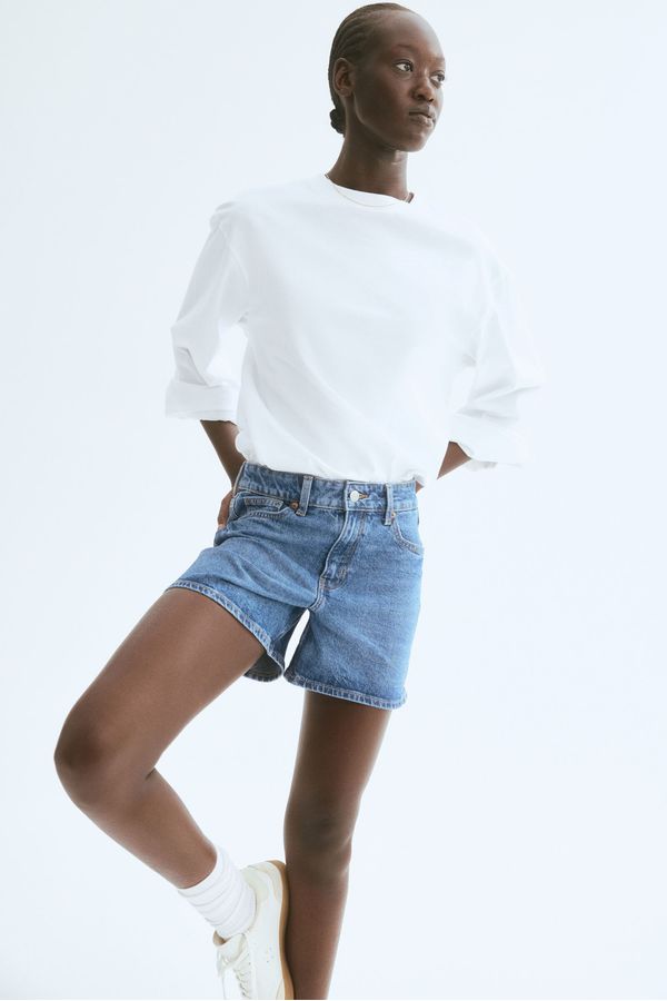 Pantalón corto en denim
