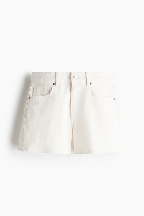Pantalón corto en denim