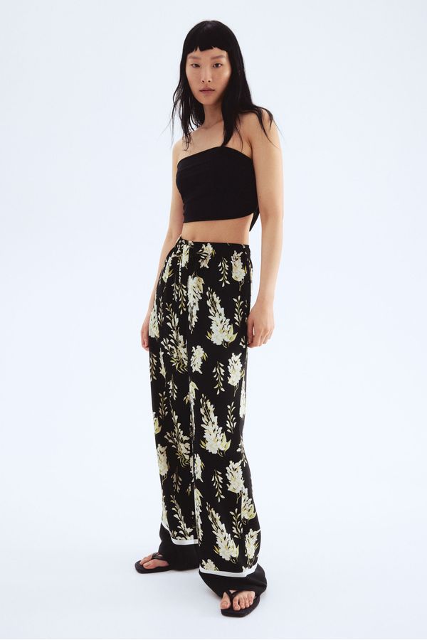 Pantalón de sarga con cordón de ajuste