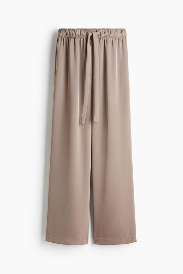 Pantalón de sarga con cordón de ajuste