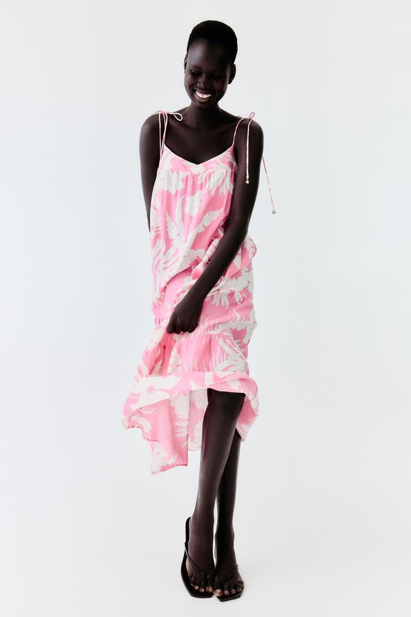 Maxivestido con tirantes de lazo