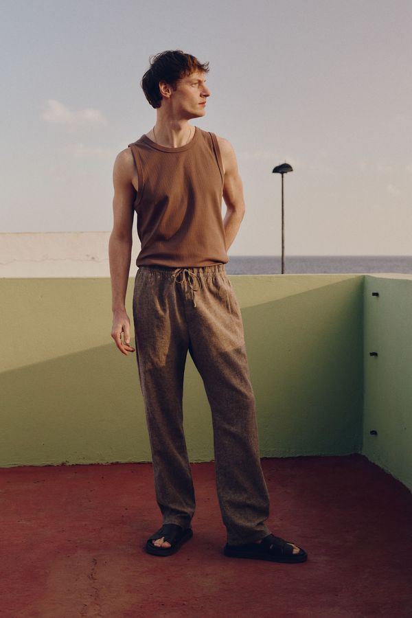 Pantalón en mezcla de lino Regular Fit