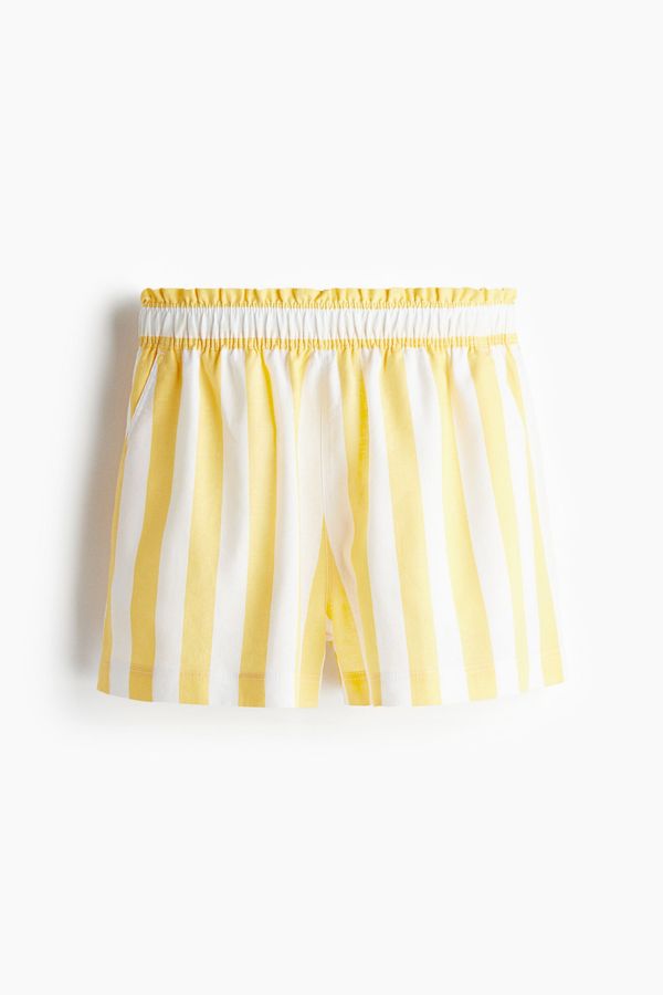 Pantalón corto en mezcla de lino
