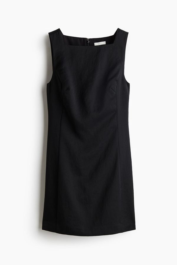 Vestido de sarga con escote cuadrado