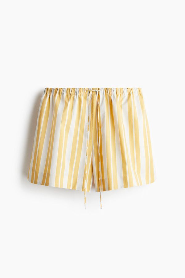 Pantalón corto de algodón con cordón de ajuste