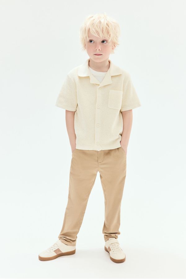 Chinos de sarga