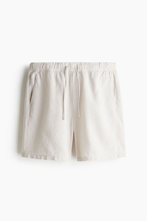 Pantalón corto en mezcla de lino Relaxed Fit