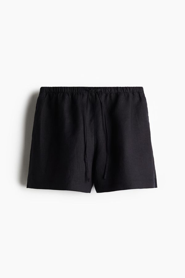Pantalón corto de lino con cordón de ajuste
