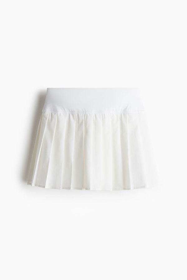 Pleated tennis skirt with DryMove™