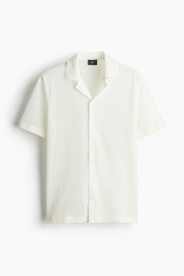 Camisa resort en punto con textura Regular Fit